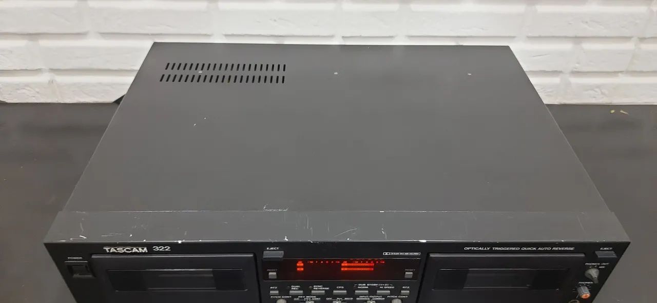 Tascam 322 - Dual-Well Cassette Deck Profissional, Auto-Reverse