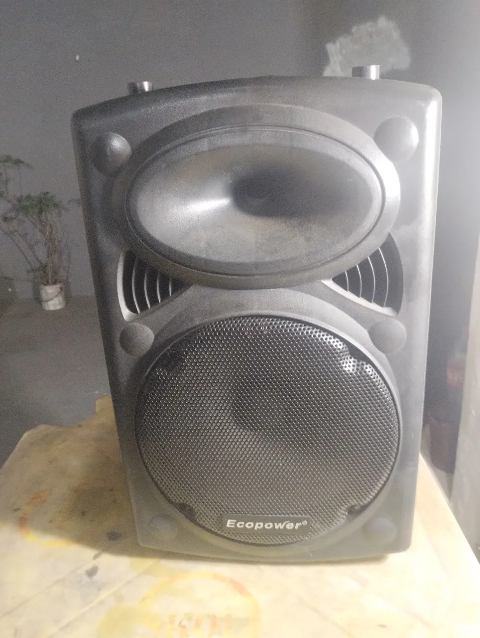 Caixa de Som Ecopower. Precisando urgente de vender essa jóia baixei o preço