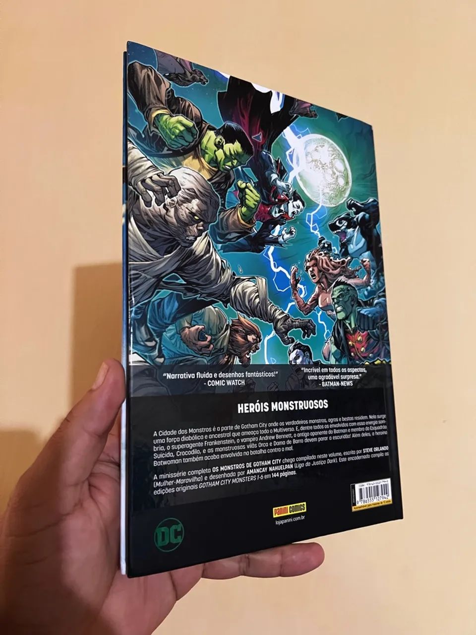 Os monstros de Gotham city capa dura nova - Foto 3