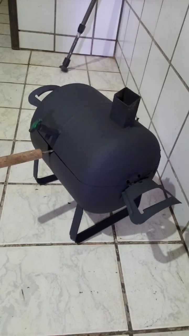 Churrasqueira pequena boa pra fazer churrasco em casa  - Foto 2