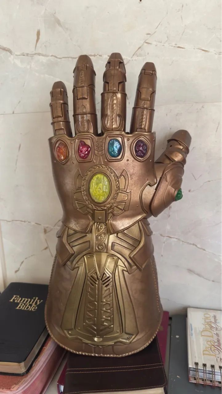 Manopla do Infinito - Réplica - Foto 4