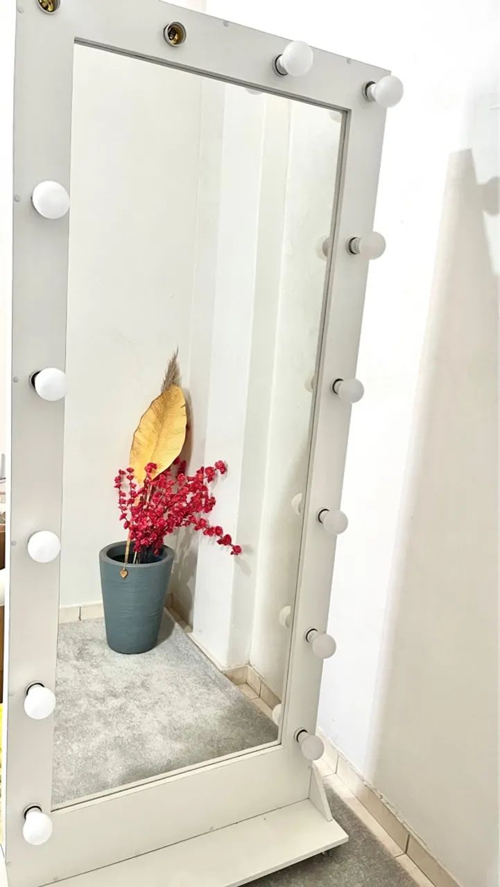 Vendo Espelho Camarim