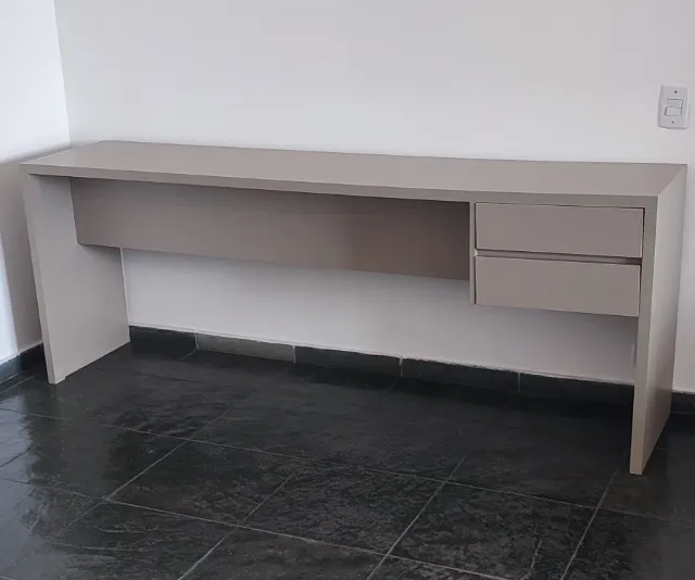 Escrivaninha Reta Grande 100% MDF