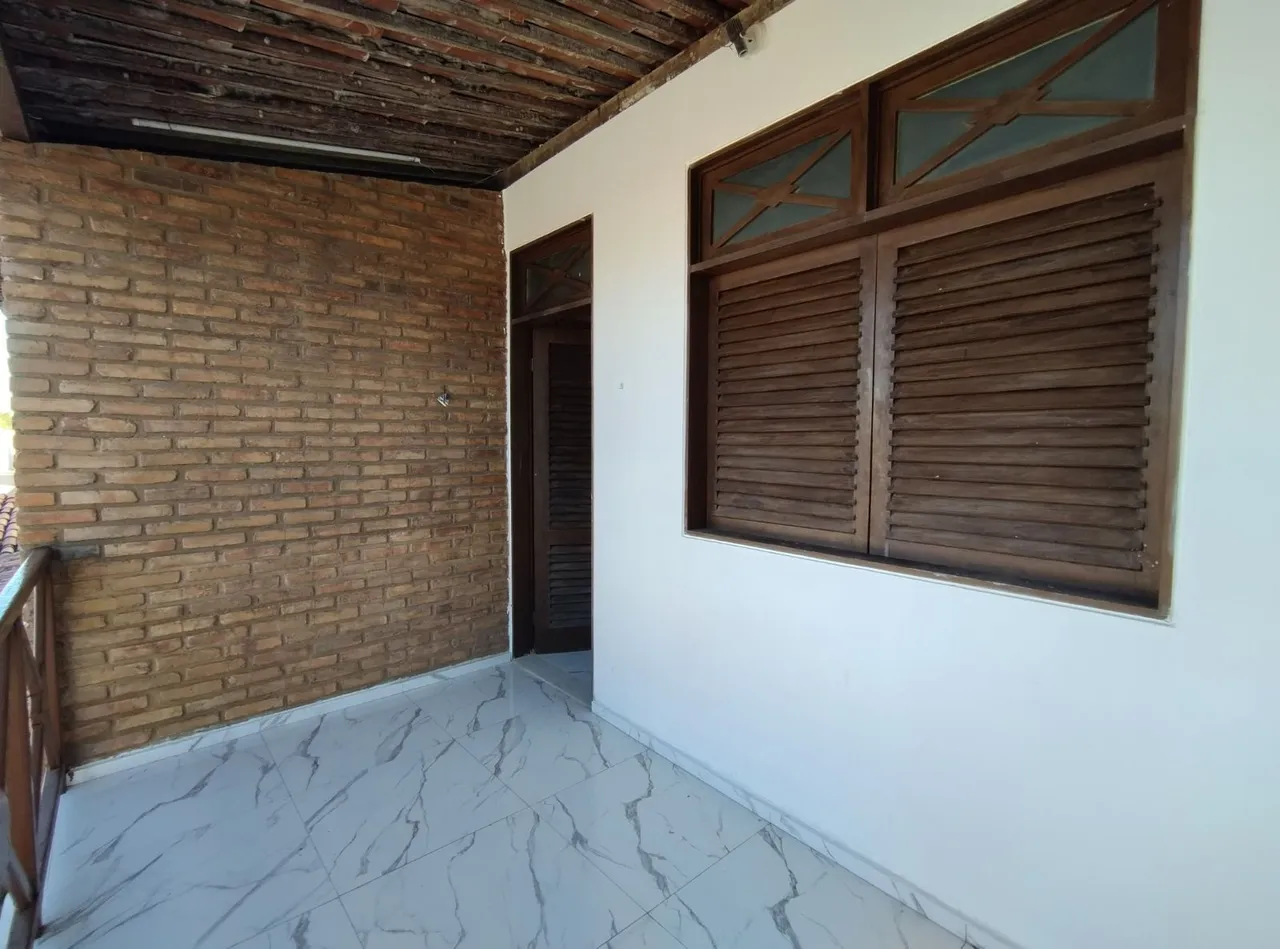 Alugo casa 5qtos - Barra Nova