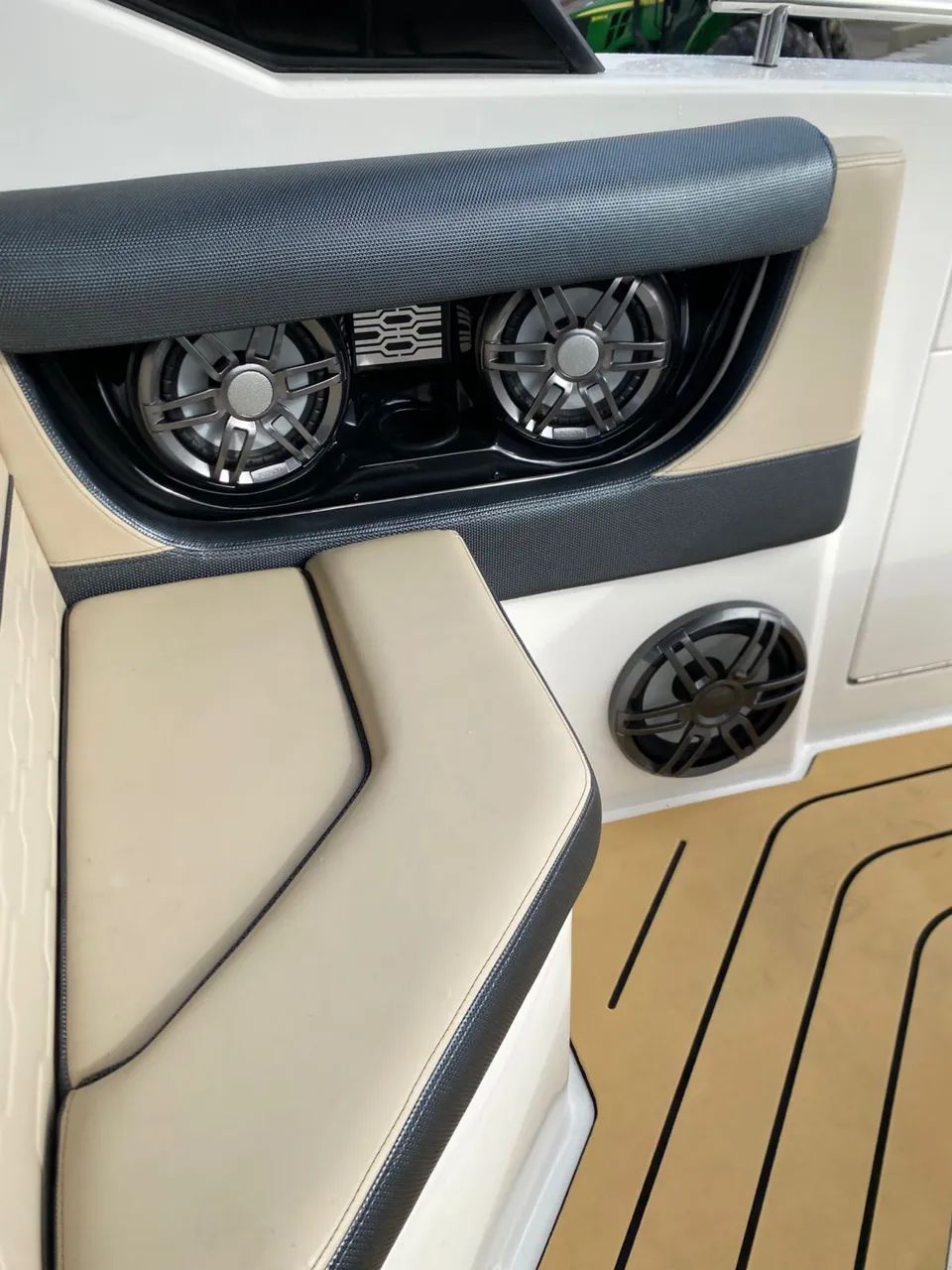 Focker 300 Gran Turismo - 2024 x1 Mercruiser 350 HP ñ Phantom Fs Nx Real Triton Armada - Foto 3
