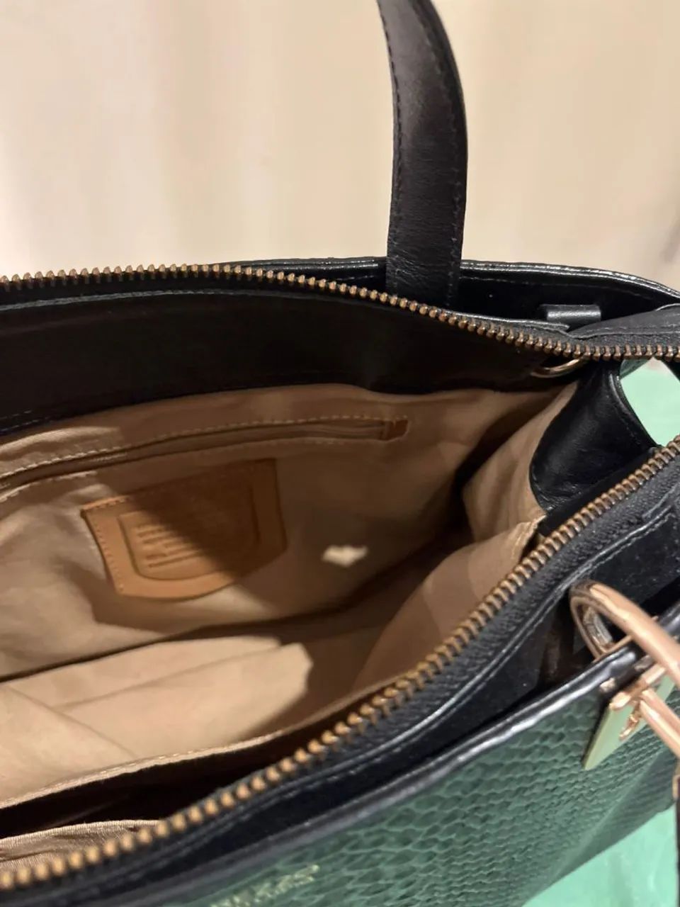 Bolsa em couro Arezzo - Foto 4