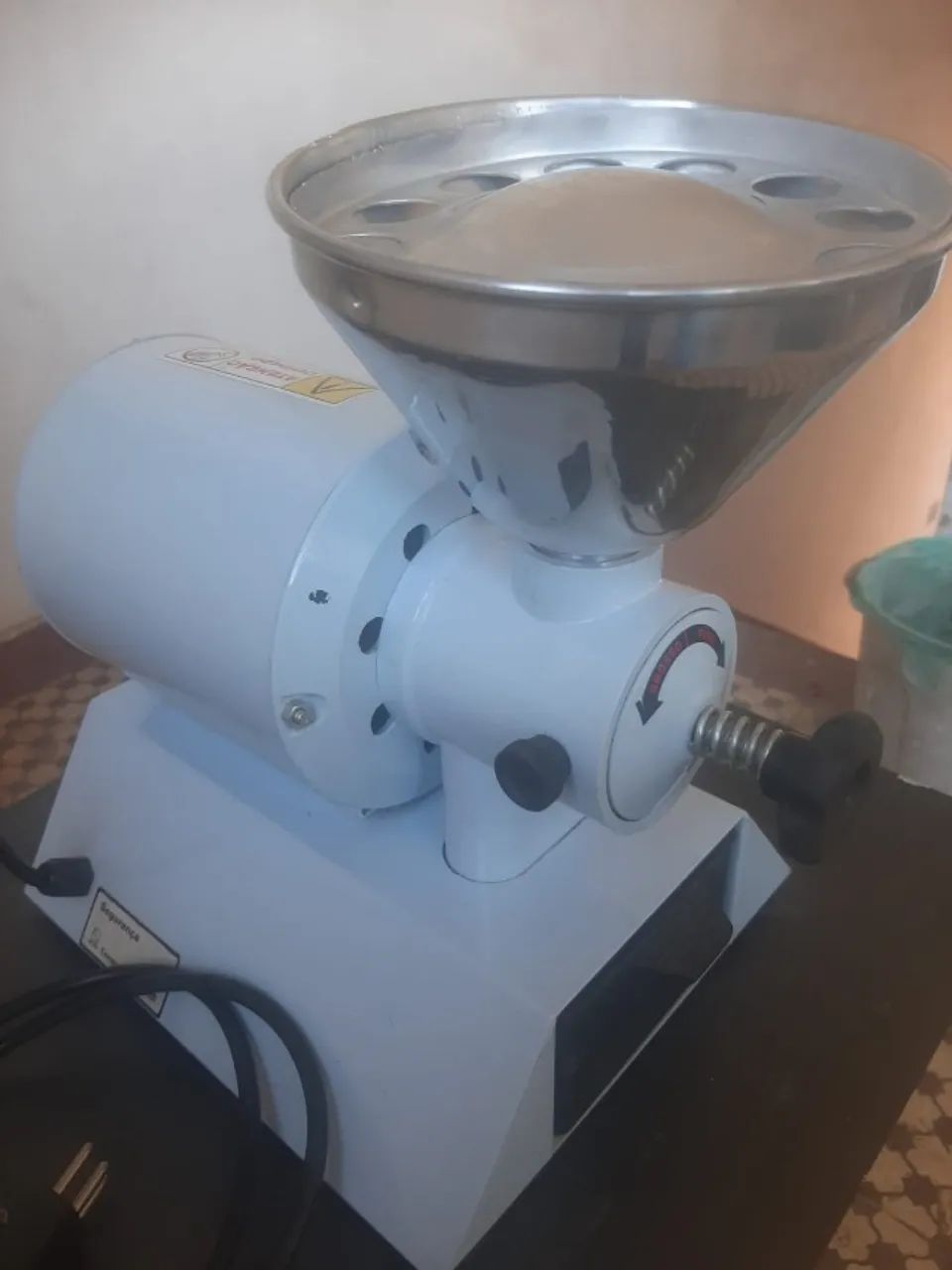 Moinho para Café Elétrico - Foto 2