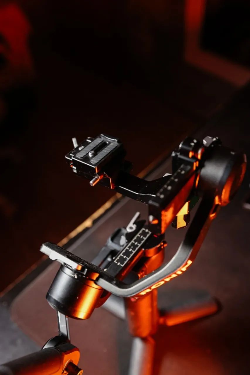  DJI RONIN RS 3 MINI + PUNHO LATERAL - Foto 2