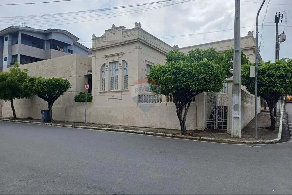 CLÍNICA MÉDICA À VENDA - Foto 3