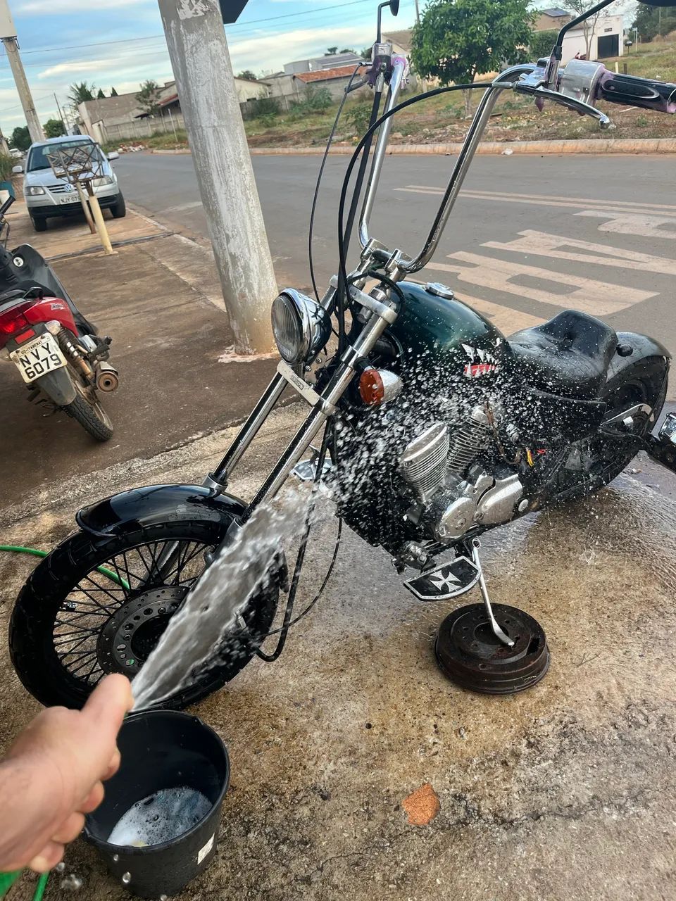 Shadow 600 chopper customizada - Foto 4