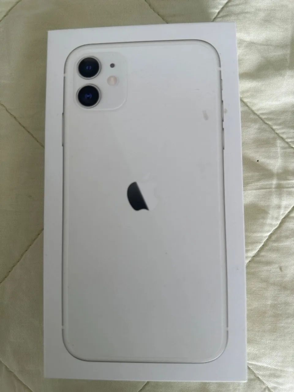iPhone 11 c caixa e cabo original - Foto 4