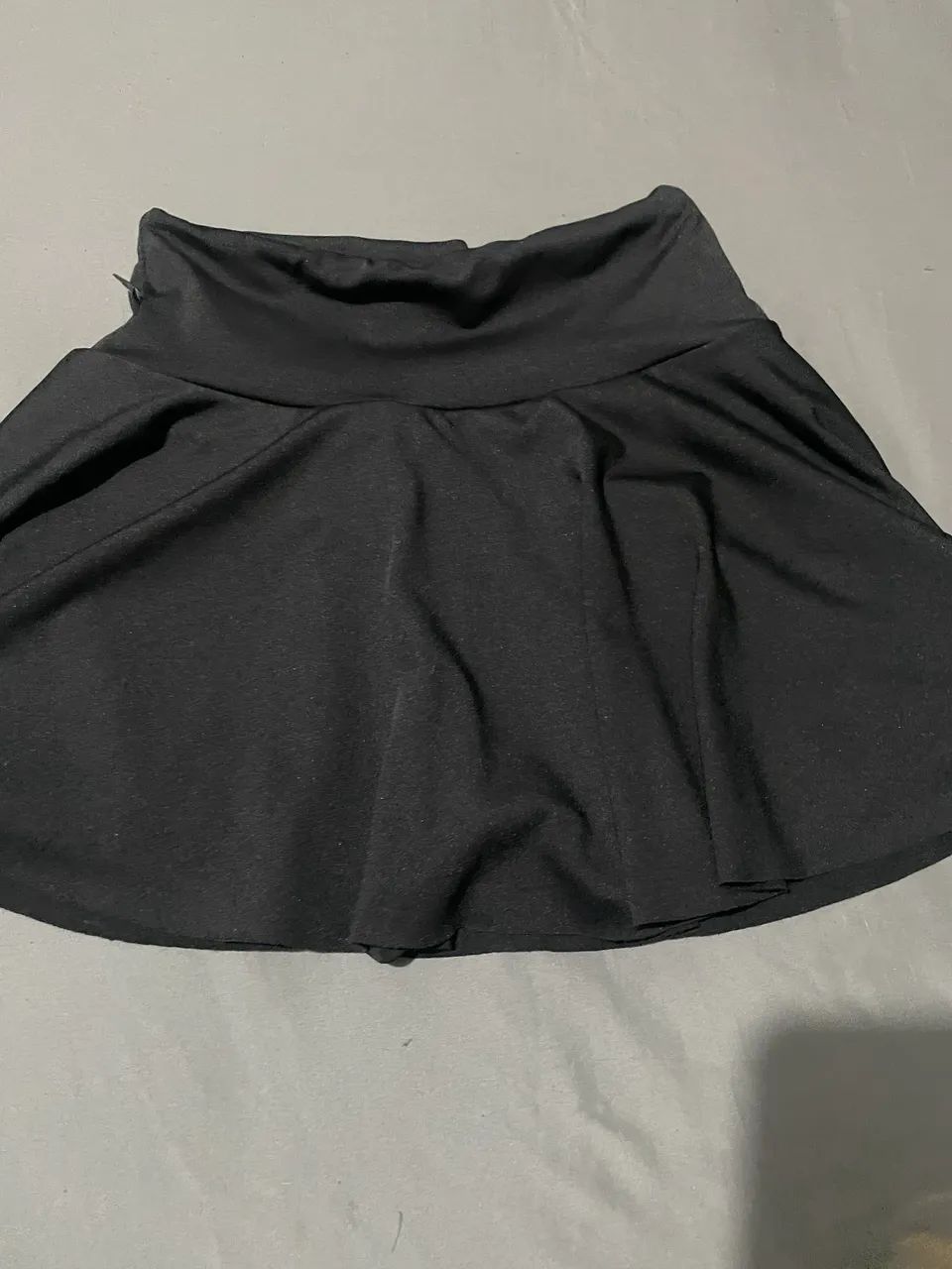 Short saia P