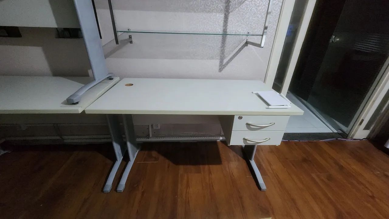 Mesas Computador / Escritório (1.20 x 0,60) - Foto 2