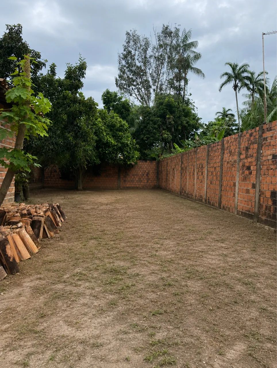 Terreno medindo 7x55