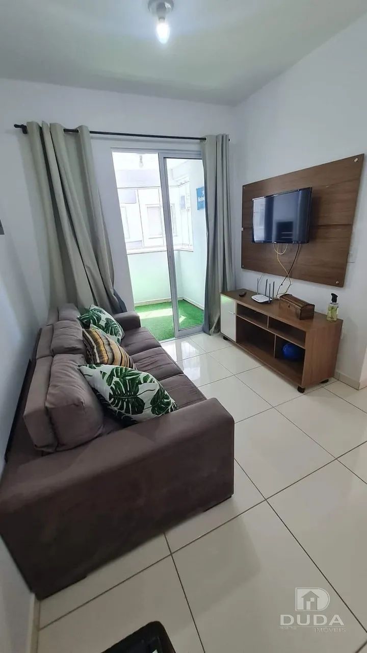 Excelente locação Anual com Piscina e Mobiliado - Foto 4