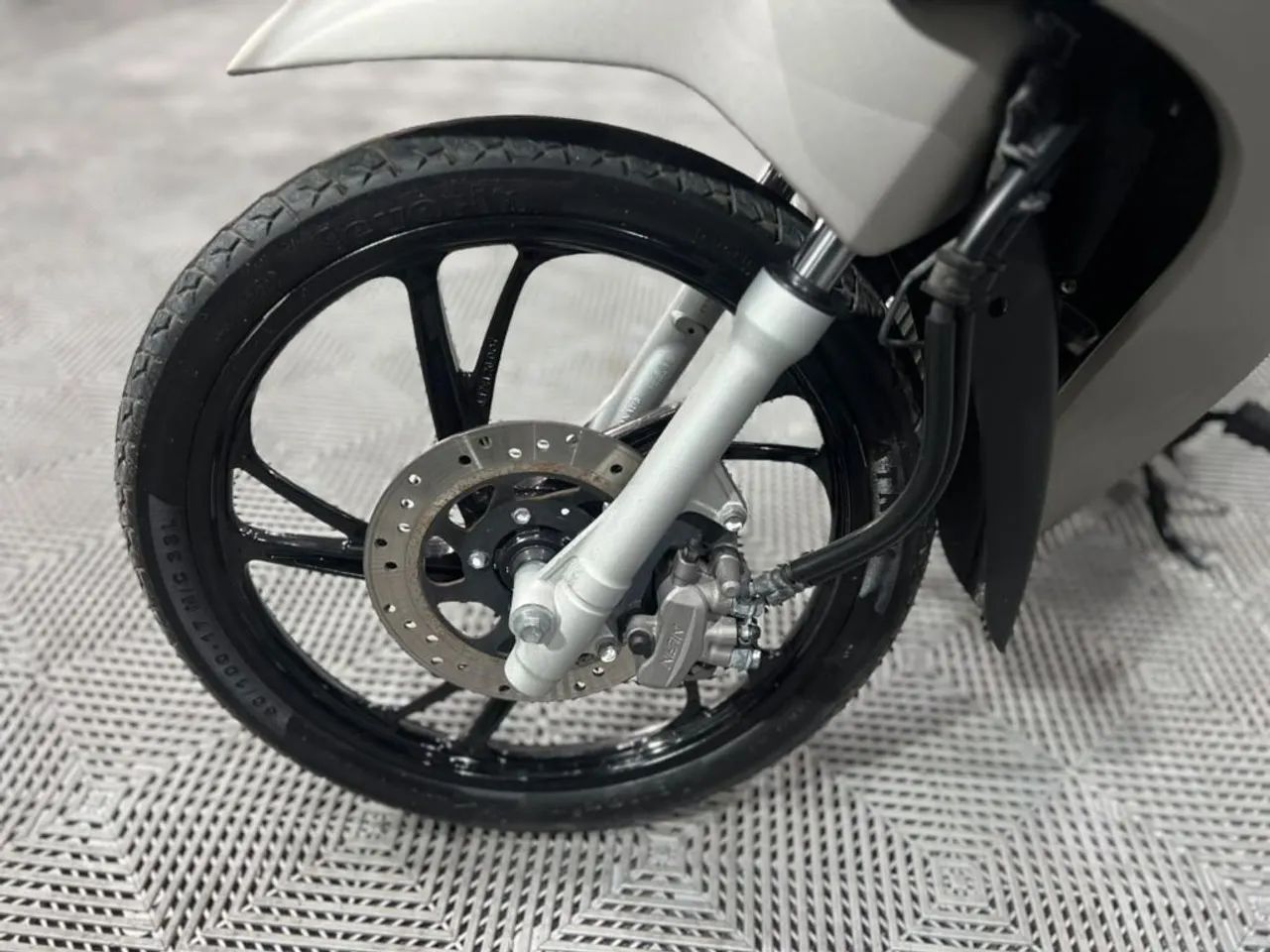 BIZ 125/125i Flex - Foto 5