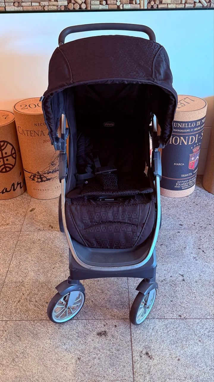 Carrinho de bebê CHICCO BRAVO - Foto 4
