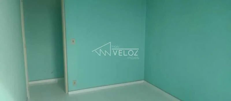 Apartamento - / Residencial / Centro