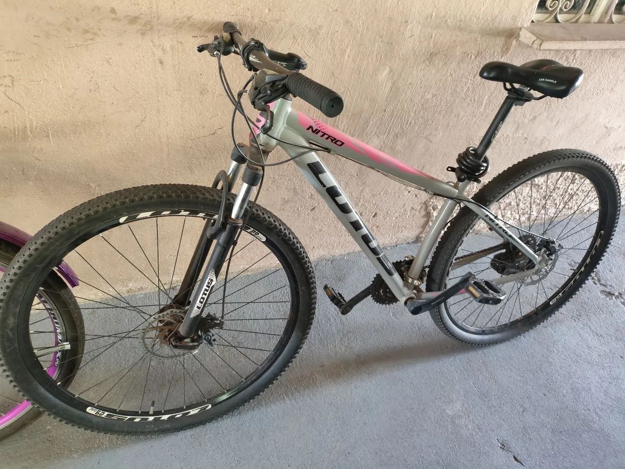 Vendo bicicleta bem conservada 