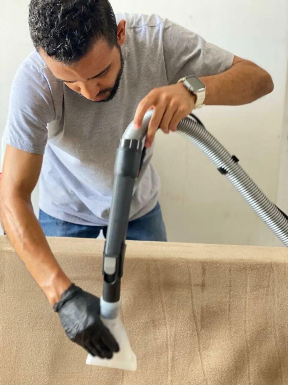 Higienização de Sofá, Sofá-Cama, Colchão e Bancos de Carro | Guedes Clean - Foto 3