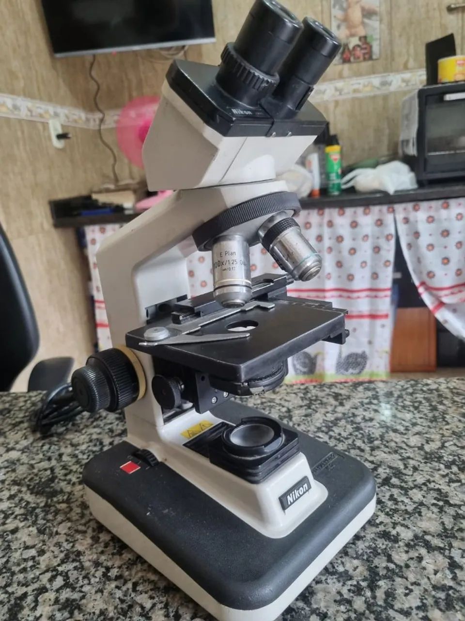 Microscópio Nikon - Foto 2