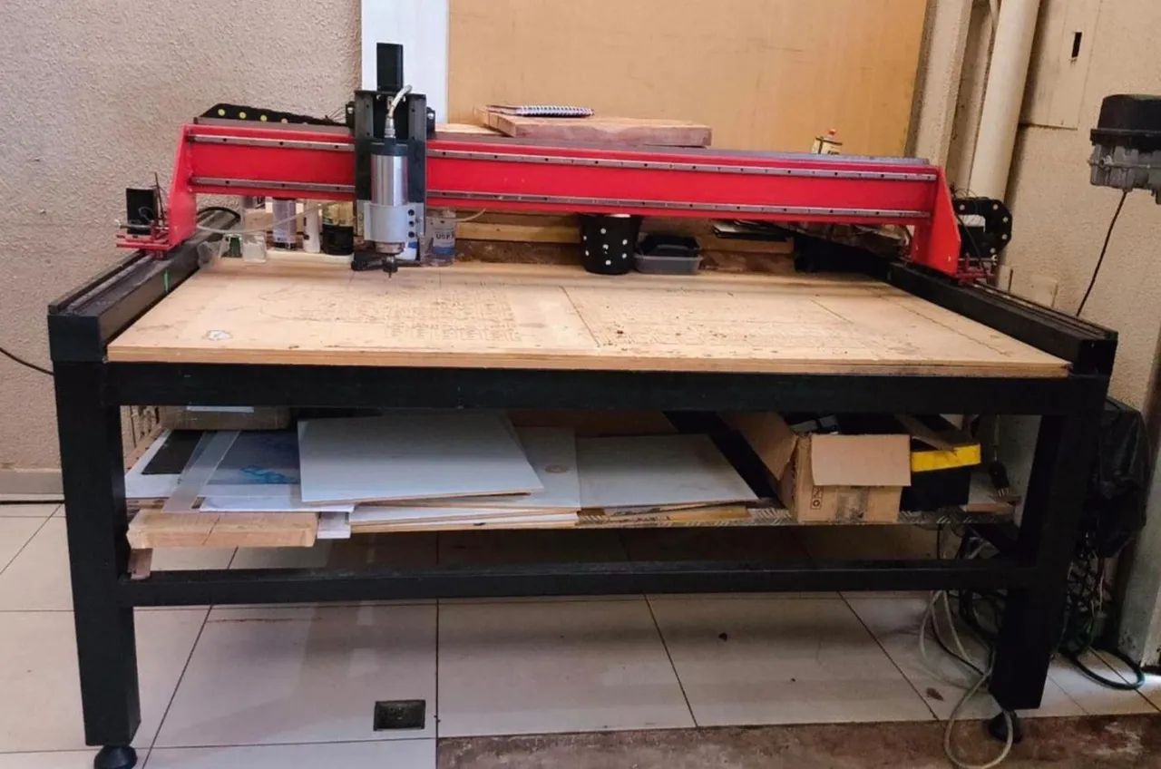 Router CNC  - Foto 2