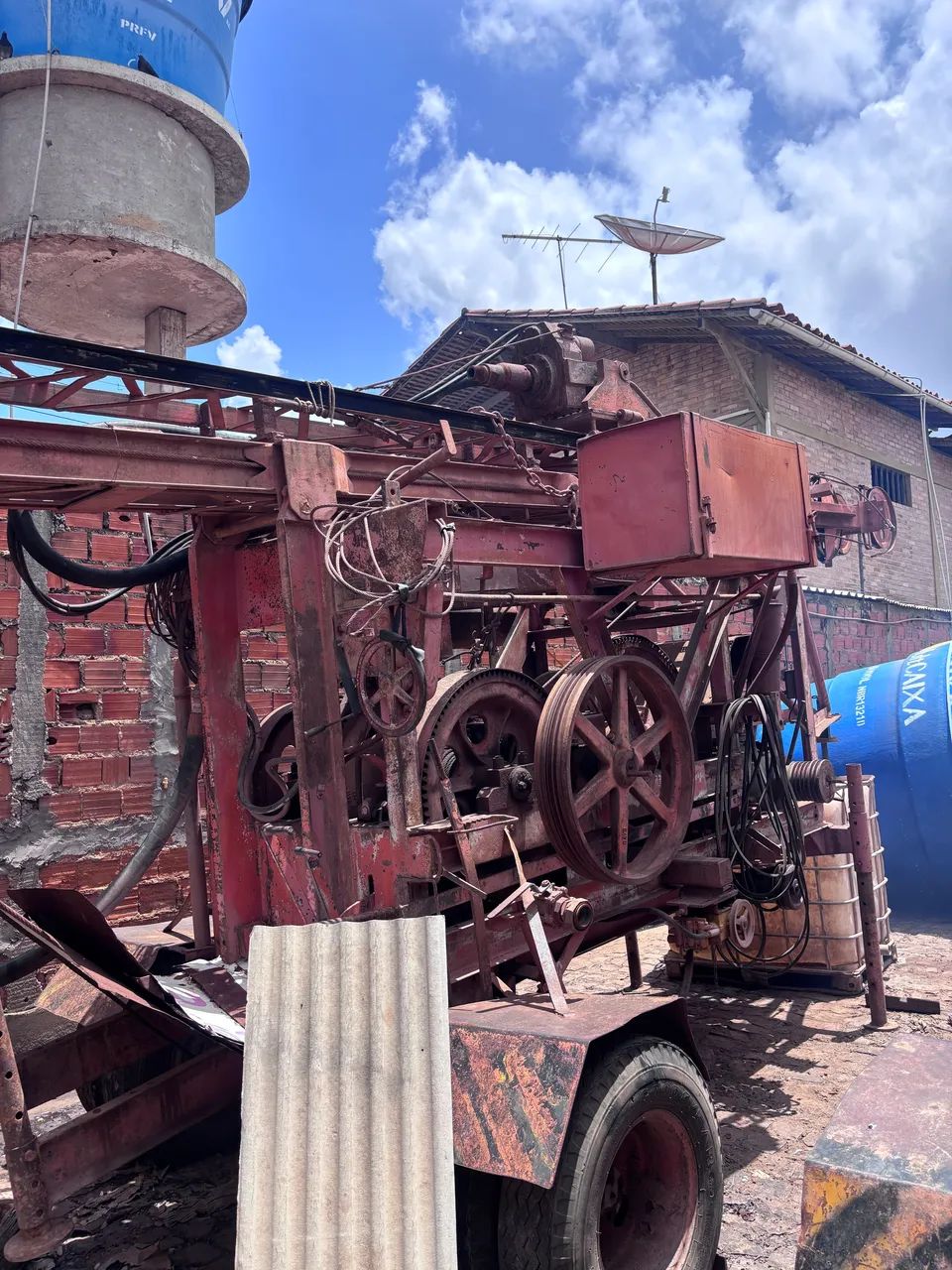 Vendo máquina mista . Percusora e rotativa .  - Foto 2