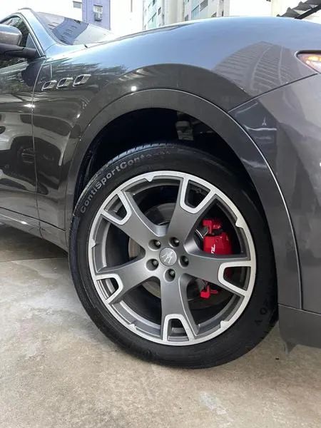 Maserati Levante 3.0 V6 350cv Aut., foto 10 de 18