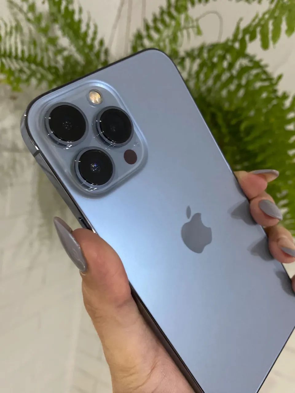 iPhone 13 Pro Max 128gb - Azul / 90% - 2.899,99 - Celulares e
