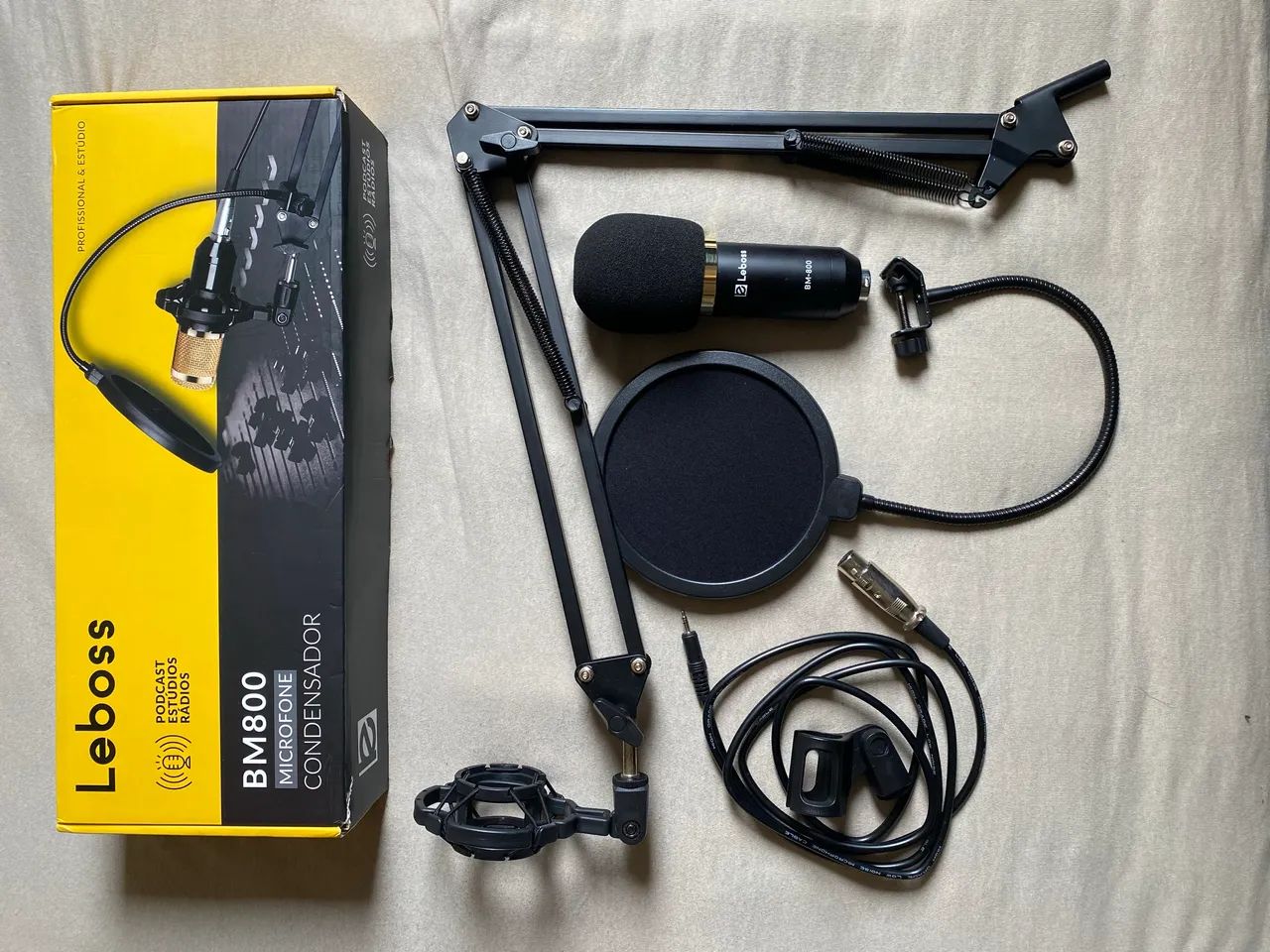 Microfone Condensador com suporte - Foto 2