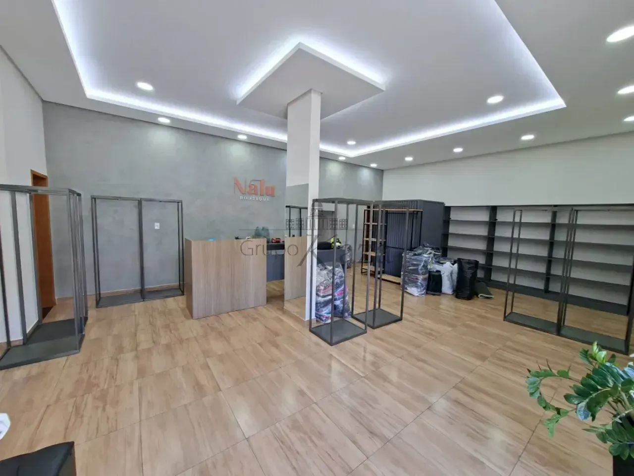 Ponto Comercial - Bosque dos Ipês 90m²