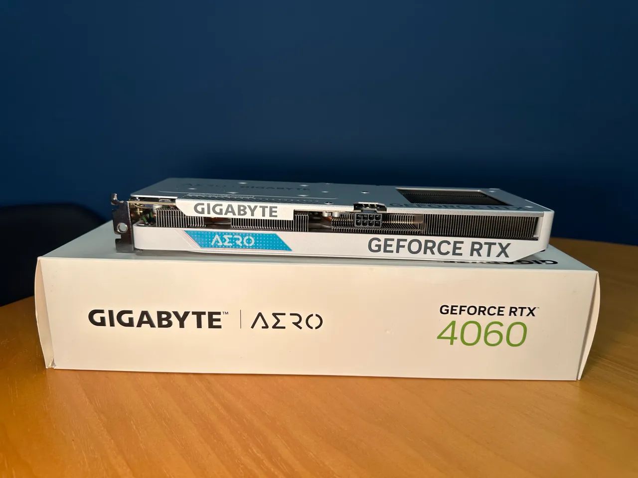 Rtx 4060 8gb aero 