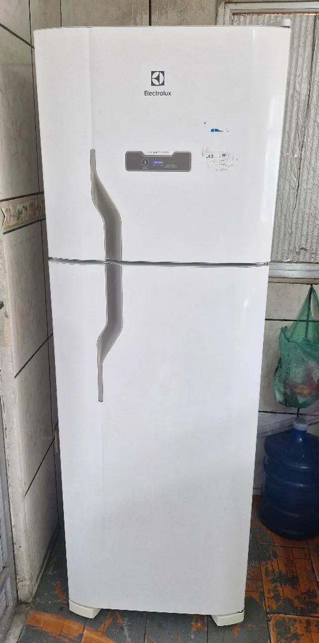 Geladeira frost free Electrolux 