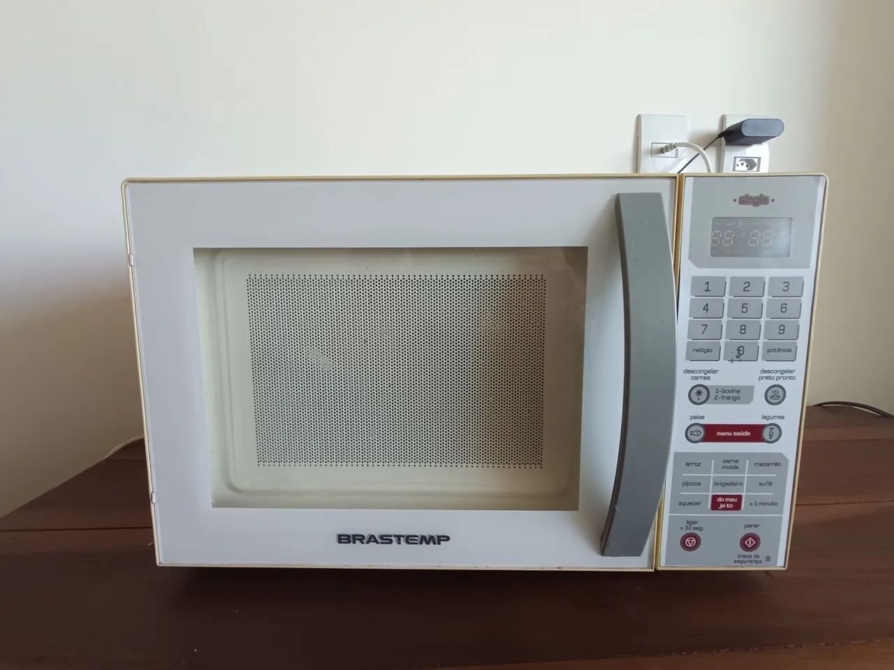Microondas Brastemp - Usado - Foto 3