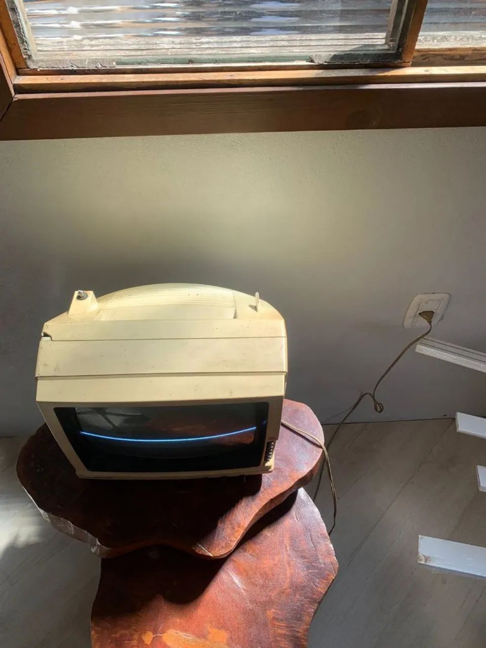 TV preta e branco funcionando  - Foto 4