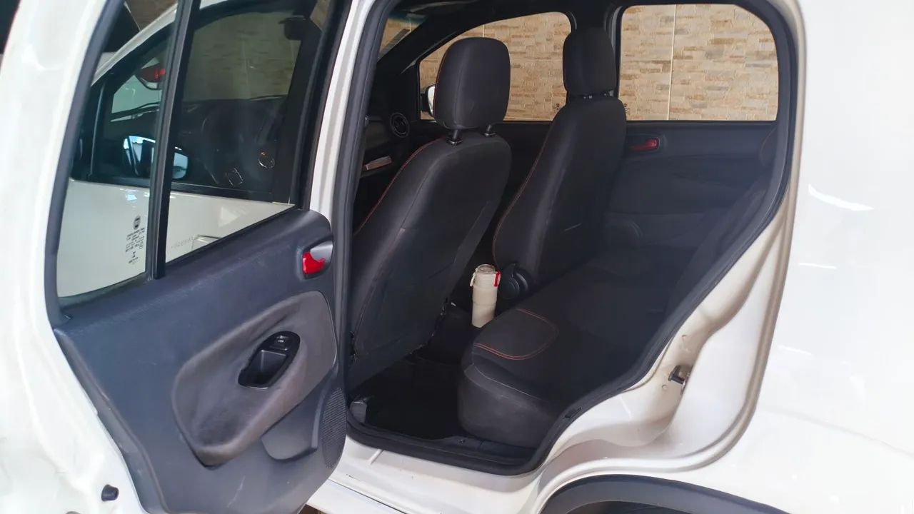 Fiat Uno Sporting Dualogic 1.4 EVO Flex 8V 4P 2016 - Foto 2