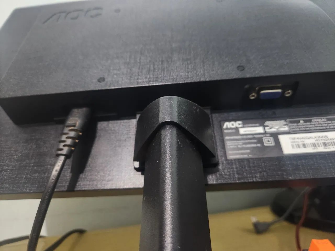 Monitor aoc 60 hz - Foto 3