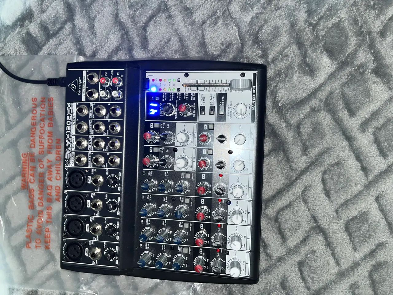 Mesa de som xenyx 1202fx  - Foto 3