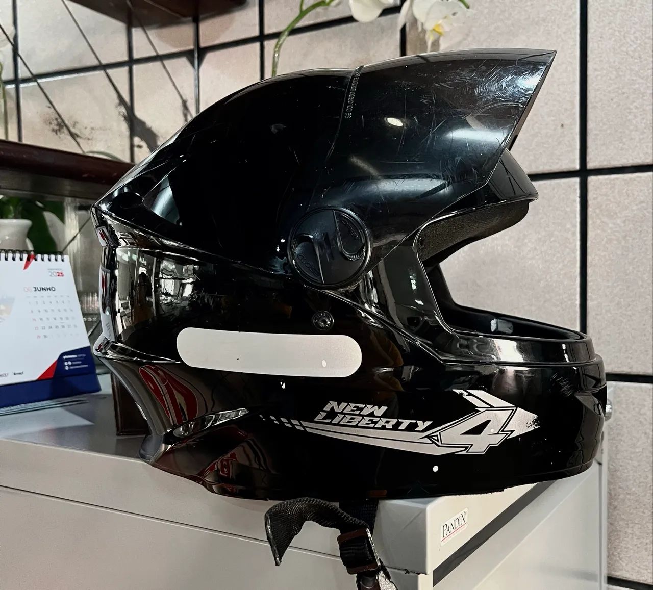 Capacete número 58 seminovo 