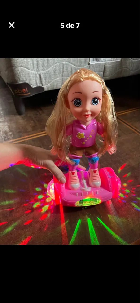 Boneca Musical e de Luzes  - Foto 5