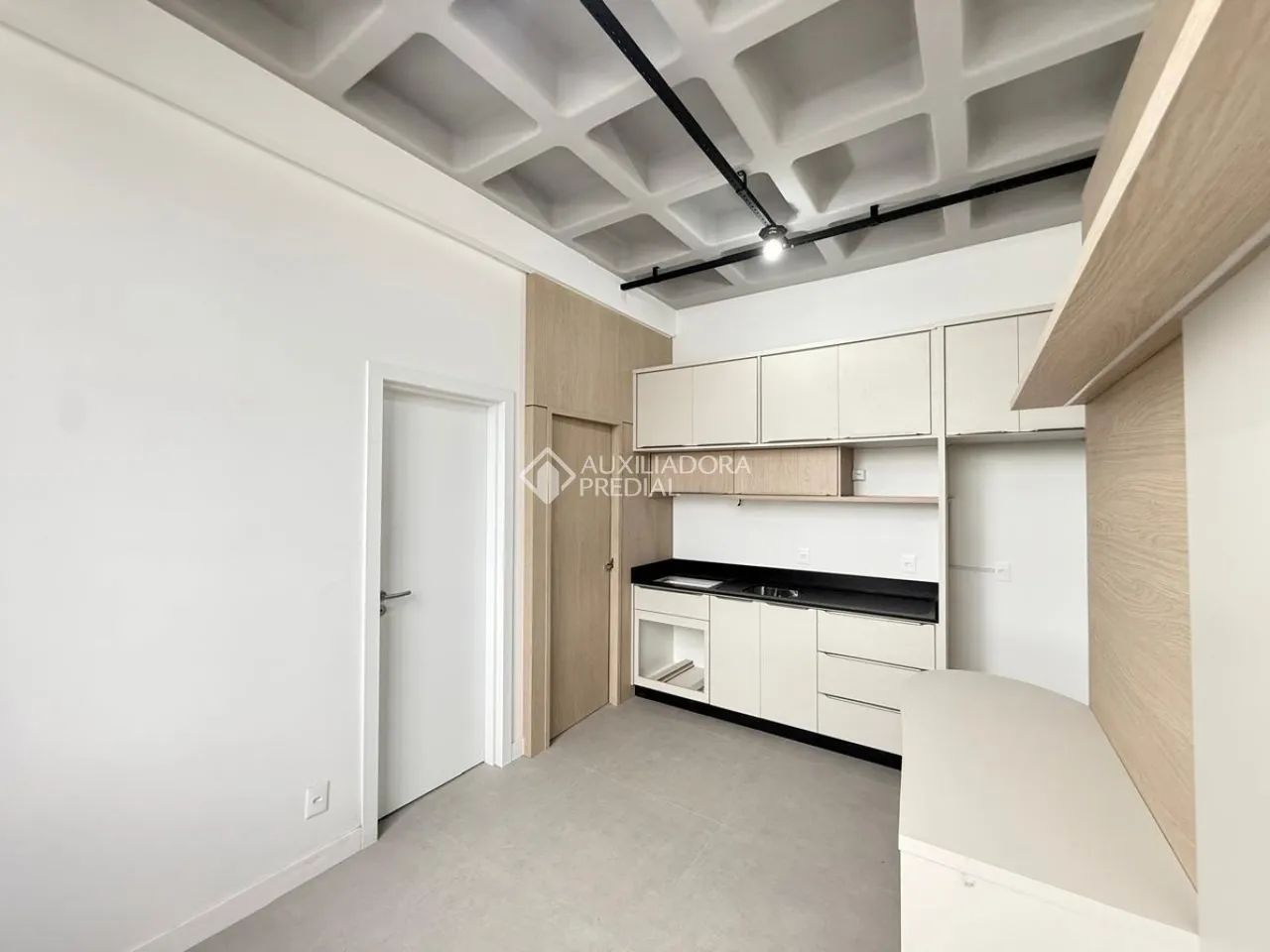 Apartamento 34m² com 1 Quarto Próximo à UFSC no Pantanal
