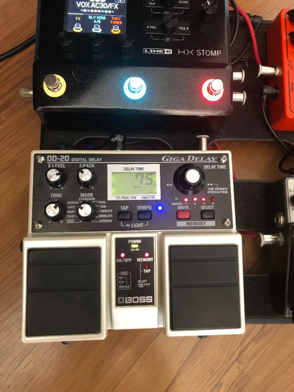 Boss Dd-20 Giga Delay Pedal De Efeitos Dd20 - Instrumentos