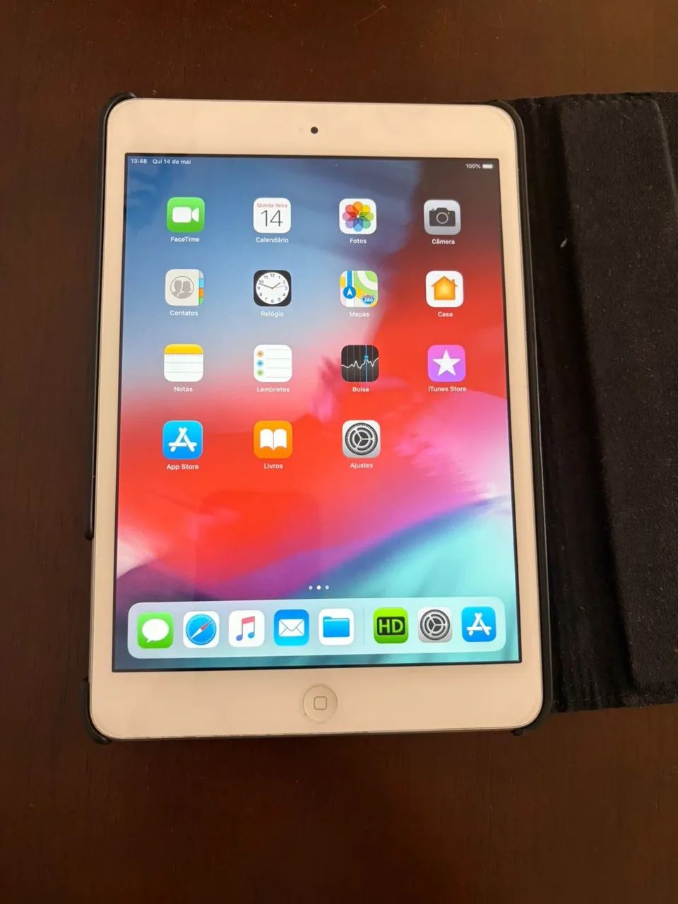 iPad Mini 2 Apple - 16GB - Prateado/Cinza Espacial - Bem