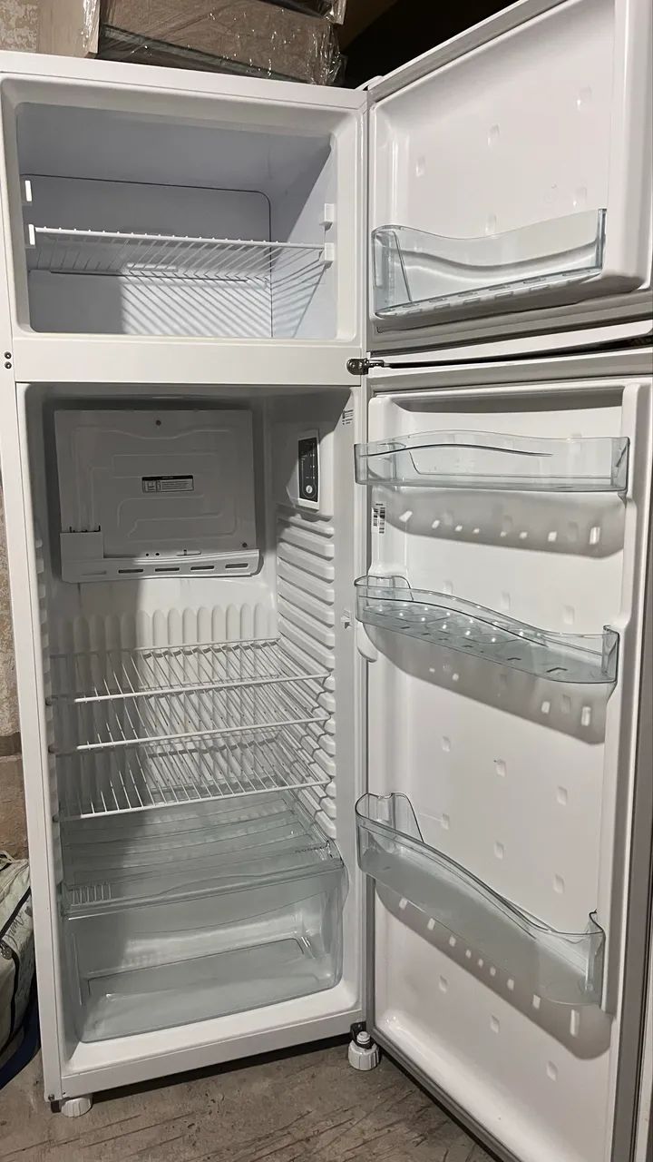Geladeira Nova - Foto 4