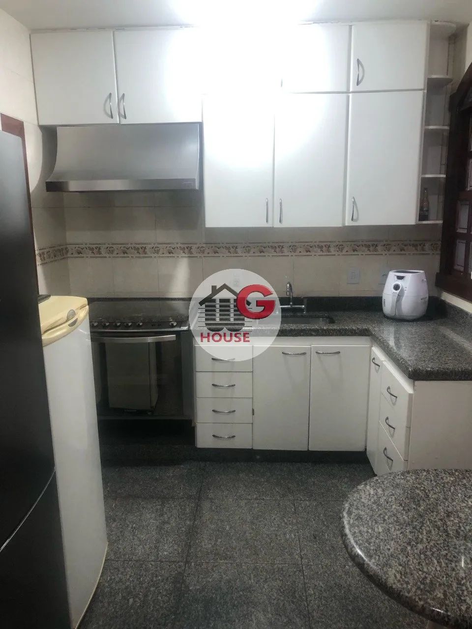 Casa mobiliada para alugar no Santa Amélia. - Foto 2