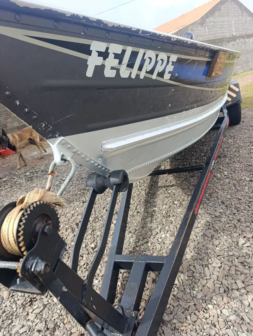 Conjunto Embarcação fluvimar, carreta e motor 30hp com partida elétrica 