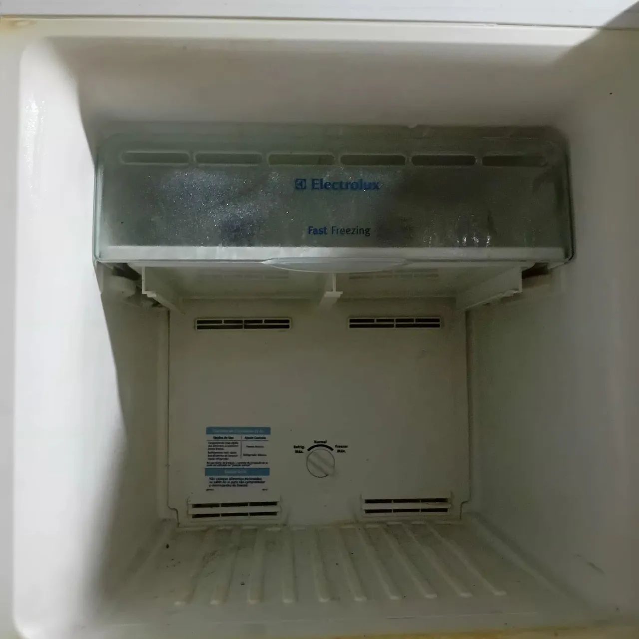 Vendo geladeira em muito bom estado  - Foto 6