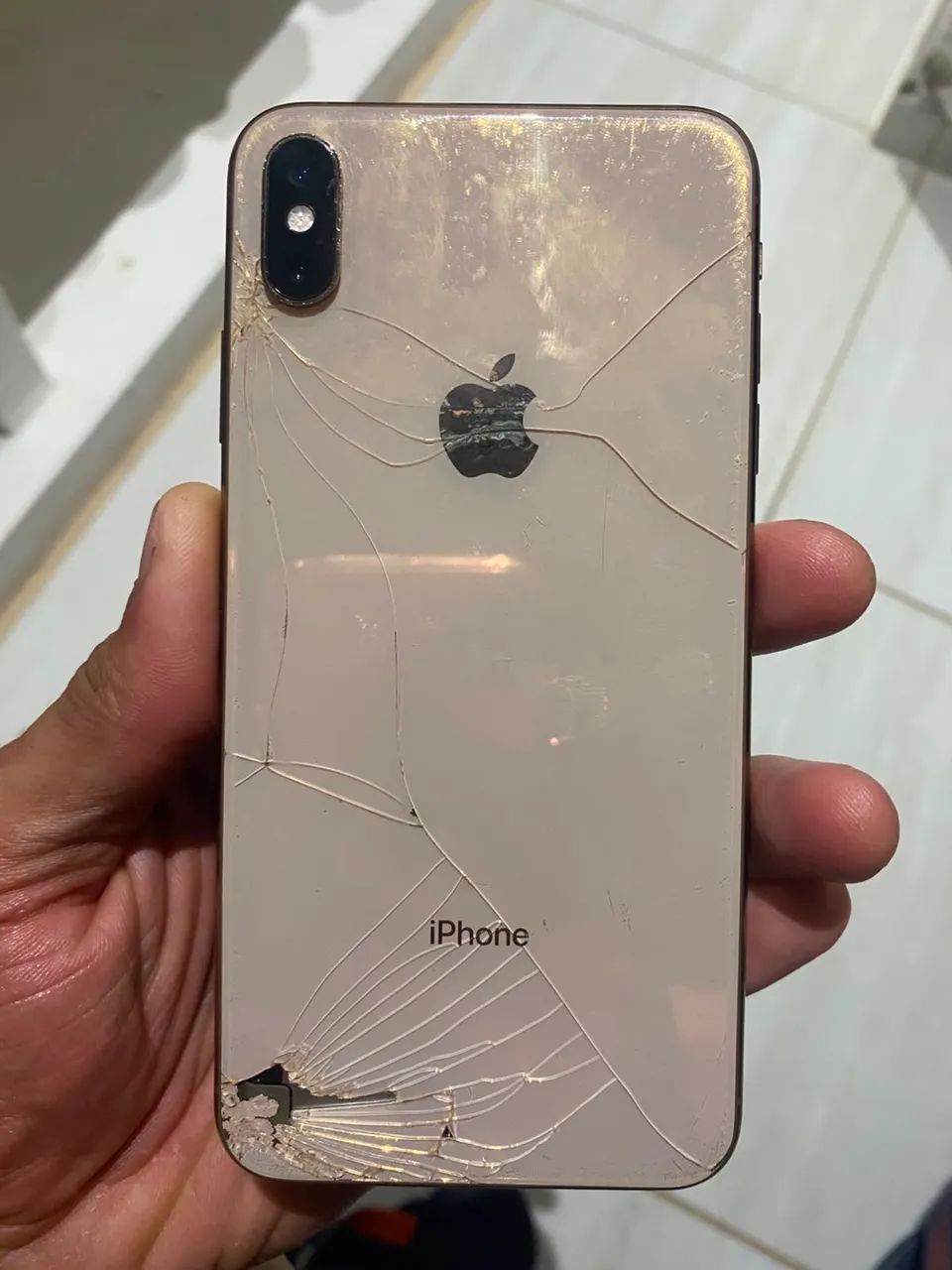iPhone XS Max 64g - Foto 3