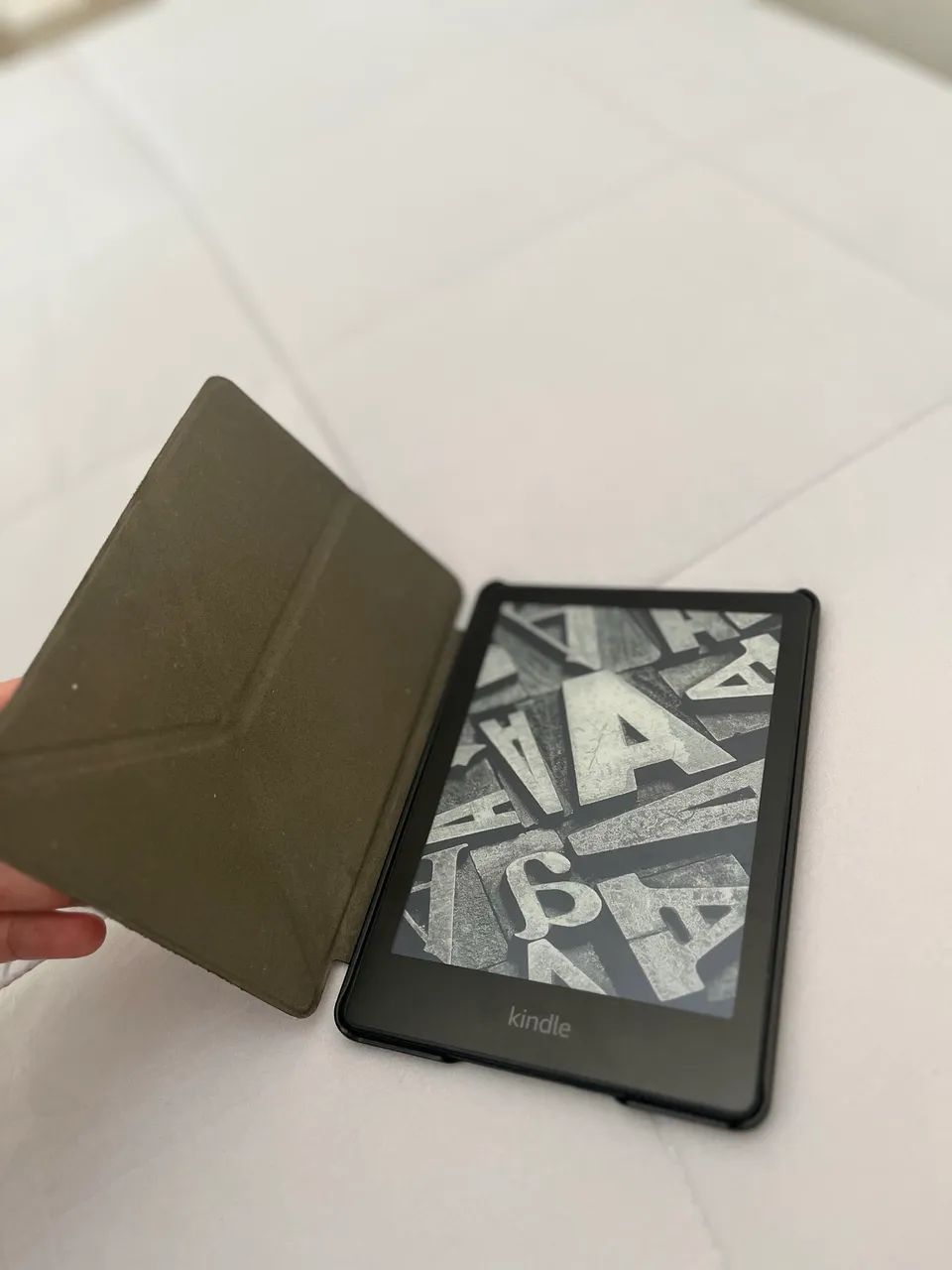 Kindle Paperwhite (11ª geração) - Excelente  - Foto 5