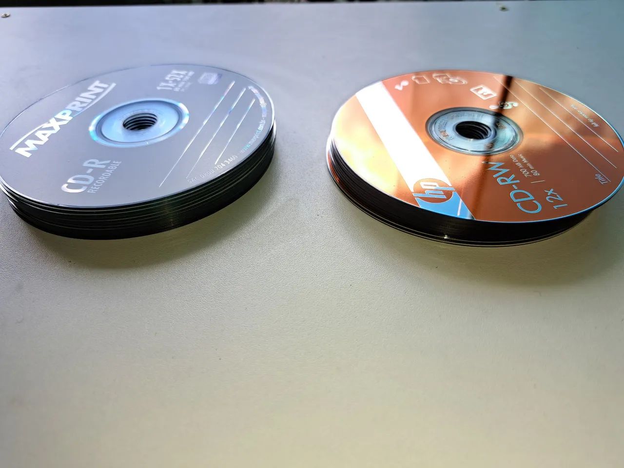 80 mídias virgens(cds e dvds) - Foto 2